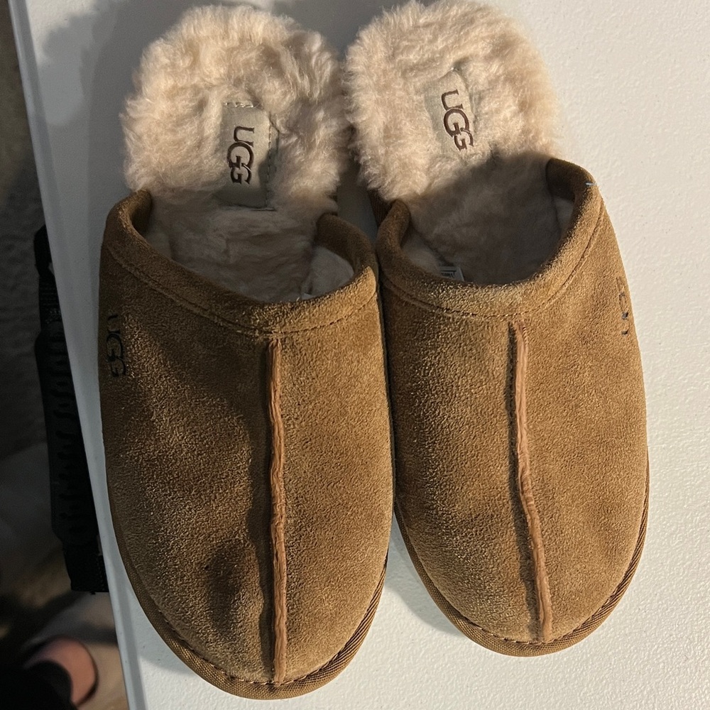 UGG Pearle slippers, size 7